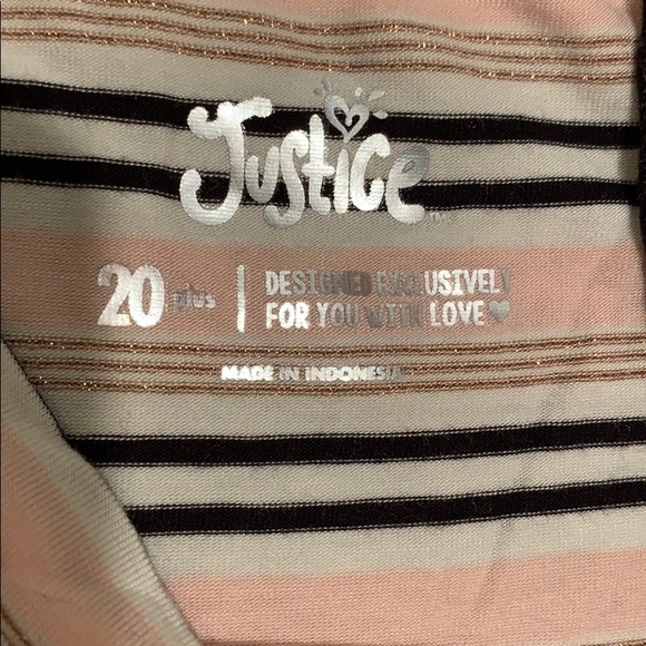 2 Sleeveless Justice Tops - Picture 3 of 3